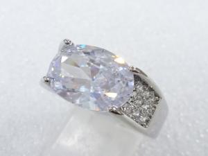 クリスタル　指輪(19号)